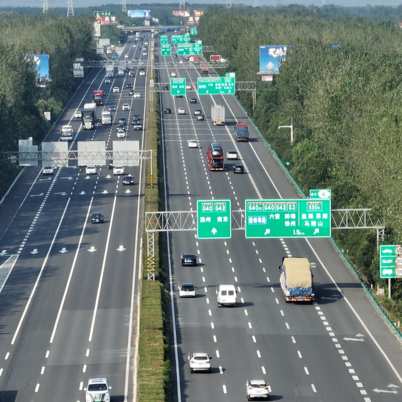 Heavy-Duty Highway Network Trusses